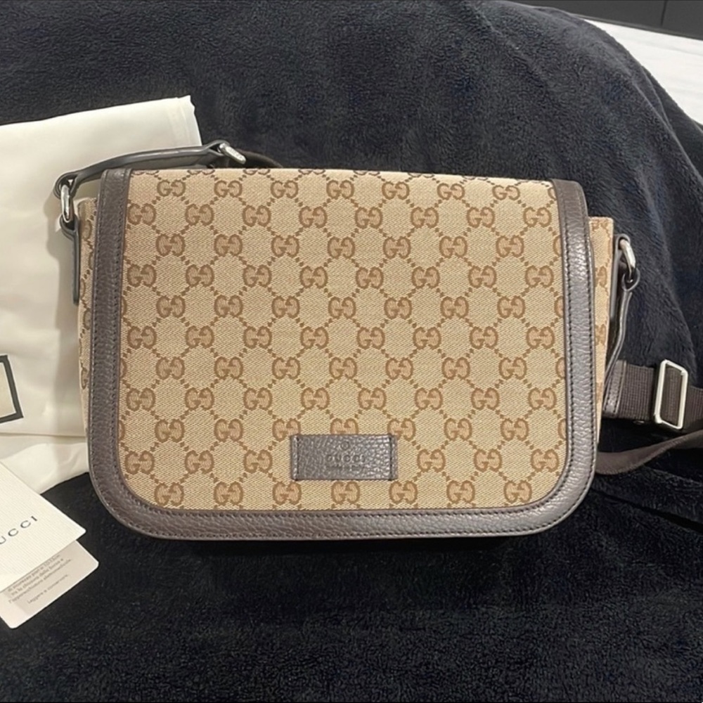 Authentic Gucci Messenger Bag